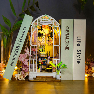 Hongda 2024 Hot Sale M2313 Garden House BookNook Wood Book Nook Miniature Book Nook Kit Diy BookNook With Light