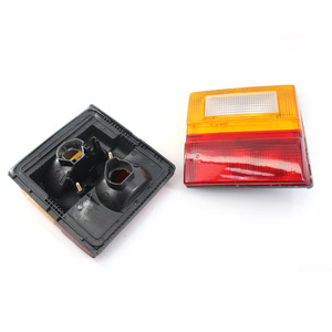Juego de Luces Traseras para Audi 80 90 100 3000, Luces de Freno Traseras Izquierda y Derecha, Compatibles con los Modelos 80-92 - Product Image 2