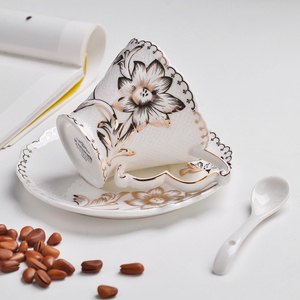 L Luxury European Style Simple Bone China Ceramic Coffee <strong>Cup</strong> <strong>Set</strong> 200ml Capacity Golden Rim Luxury Afternoon Tea <strong>Cup</strong> Saucers <strong>Set</strong> - Product Image 2