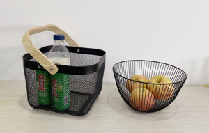 <span class=keywords><strong>Panier</strong></span> <span class=keywords><strong>de</strong></span> rangement vintage en métal maillé avec poignée en bois, bac organisateur décoratif portable pour la maison, la <span class=keywords><strong>salle</strong></span> <span class=keywords><strong>de</strong></span> <span class=keywords><strong>bain</strong></span> et la cuisine - Product Image 2