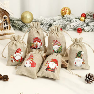 Sac cadeau personnalisé de 10*15cm avec cordon de jute en lin et soie pour les cadeaux de Noël Présentoirs de bonbons de bijoux avec logo personnalisé - Product Image 5