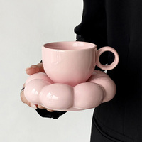 Ensemble de tasses à café en céramique créatives et mignonnes avec un plateau en forme de nuage, tasse à café en verre pour un cadeau d'anniversaire