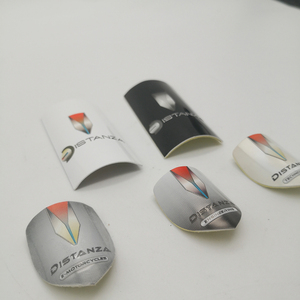 Fábricas chinas personalizadas Die Cast Name logo Etiqueta de producto de metal personalizada para insignia de bicicleta eléctrica plegable - Product Image 6