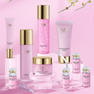 Set de Cuidado Facial de <span class=keywords><strong>Alta</strong></span> Calidad con Fórmula Profesional Rejuvenecedora de Flor de Cerezo <span class=keywords><strong>Natural</strong></span> para una Piel Limpia - Product Image 2