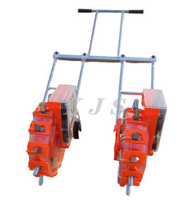 5/<span class=keywords><strong>6</strong></span>/7/8/10/<span class=keywords><strong>12</strong></span> bouches 2 en 1 semoir de maïs <span class=keywords><strong>engrais</strong></span> de semoir à main - Product Image 4