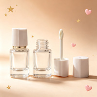 Contenant vide en plastique ABS cylindrique brillant à faible MOQ pour kit d'échantillons cosmétiques et fabrication de gloss DIY