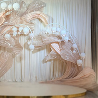 Lys de la Vallée Artificiel en Organza avec Feuille Géante, Décoration Personnalisable (Taille et Couleurs), Branche Unique pour Événements Spéciaux et Fêtes Haut de Gamme