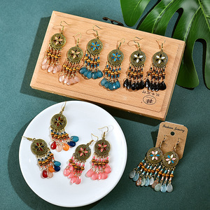 Pendientes colgantes de aleación de Zinc bohemios Vintage 2023, cuentas acrílicas llamativas coloridas étnicas, joyería llamativa elegante con borlas - Product Image 3