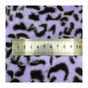 LongFine doux et confortable <span class=keywords><strong>tissu</strong></span> en peluche Imitation Animal imprimé <span class=keywords><strong>matelassé</strong></span> polaire literie Jacquard Style couverture <span class=keywords><strong>tissu</strong></span> - Product Image 5