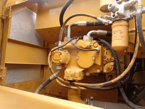 Used Caterpillar 320CL Crawler Excavator 25.9 Ton 2016 Model 120KW Power Pump Core Component 2001-4000 Hours Construction - Product Image 6