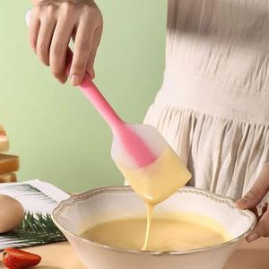 Espátula de Silicona Grande y Gruesa, Resistente al Calor, de Boca Ancha, Antiadherente, Apta para Horno, Sostenible y Flexible, Juego de 2 Utensilios de Cocina - Product Image 1
