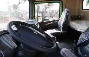 Camión Volquete SINOTRUCK X3000 6X4, 351-450hp, Diésel Euro 5, Trabajo Pesado, Transporte de Lodo para Construcción Urbana - Product Image 4