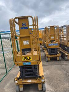 <span class=keywords><strong>Platform</strong></span> pengangkat listrik 6m 240kg, <span class=keywords><strong>Platform</strong></span> kerja udara gunting mendorong sendiri pengangkat ketinggian tinggi - Product Image 4