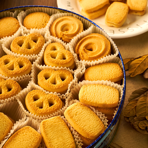 Biscuits <span class=keywords><strong>au</strong></span> <span class=keywords><strong>beurre</strong></span> de style royal <span class=keywords><strong>danois</strong></span> 454g dans des boîtes cadeaux Snacks européens de qualité supérieure Saveur de lait Biscuits à la crème pour cadeaux d'entreprise - Product Image 3