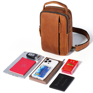 กระเป๋าหนังสะพายข้างผู้ชายแบบครอสบอดี้ หนังเครซี่ฮอร์ส รับผลิตตามแบบ OEM ODM พร้อมสกรีนโลโก้และออกแบบตามสั่งจากโรงงาน - Product Image 2