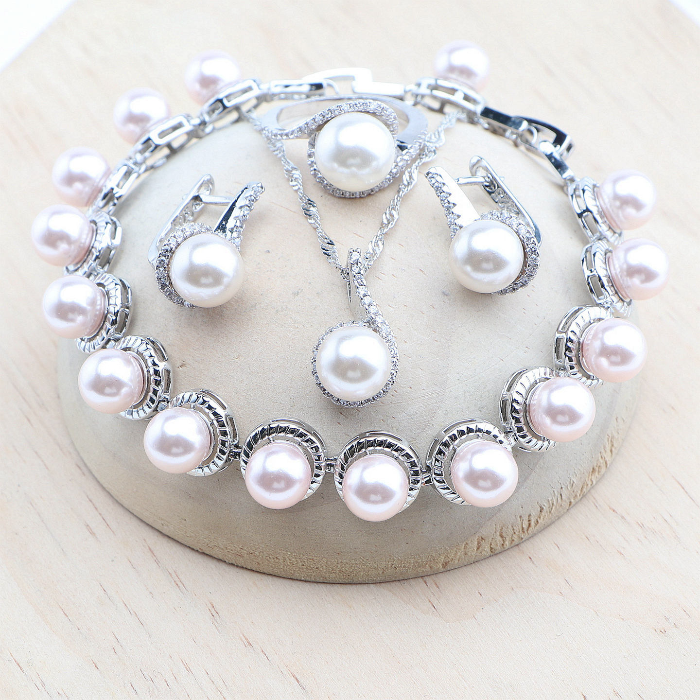 ธรรมชาติ