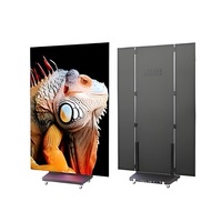 Panneau LED P2.5 pliable en trois parties, écran LED ultra-fin couleur pleine pour la publicité en hall d'entrée, les événements et la vente au détail