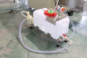 Jerrycan <span class=keywords><strong>de</strong></span> carburant auto 5L 10 L <span class=keywords><strong>20L</strong></span> liquide <span class=keywords><strong>de</strong></span> nettoyage chimique anti-corrosif liquide conteneur embouteillage remplissage capsulage machine - Product Image 4