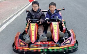 Traje de Carreras Multifuncional para Go-Kart, Nuevo Diseño, Juegos de Diversión, Scooter de Equilibrio, Apto para Go Karts - Product Image 4