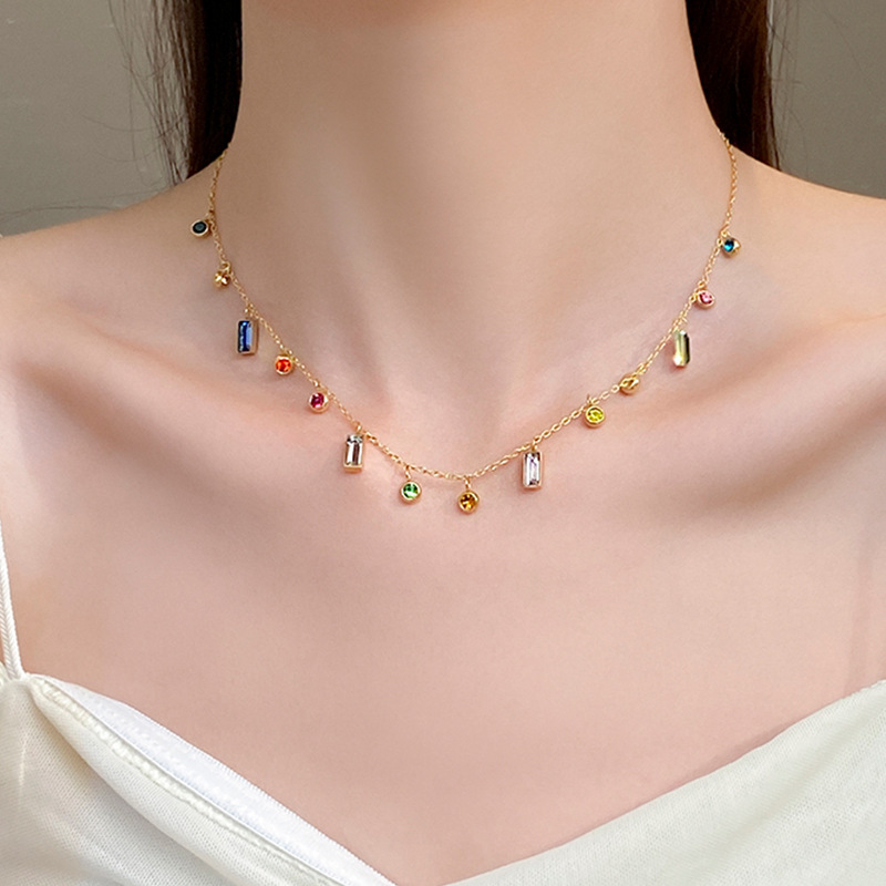 Collar de oro