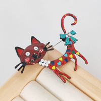 Broche pour femme en alliage plaqué, motif chat goutte d'huile, émail coloré, style européen-américain, pour costume, à boucle, élégante