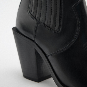 <span class=keywords><strong>Stivali</strong></span> Texani da <span class=keywords><strong>Donna</strong></span> Personalizzati in Vera Pelle Nera con Tacco Alto, di Alta Qualità, Modello Slip-On Invernale a Punta Chiusa con Tacco Largo e Rialzo Interno - Product Image 4