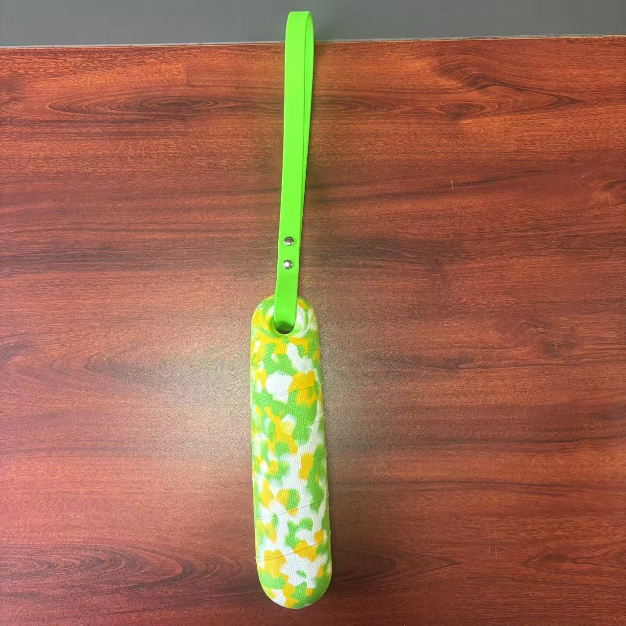 #51white green yellow