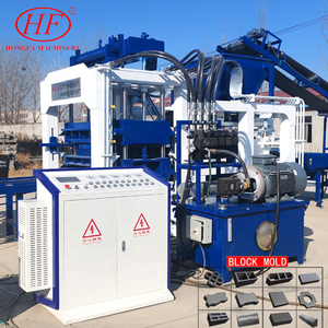 Macchina Automatica per la Produzione di <span class=keywords><strong>Mattoni</strong></span> QT10-15, Linea di Produzione ad Alta Efficienza per Blocchi Cavi <span class=keywords><strong>in</strong></span> Calcestruzzo, <span class=keywords><strong>Mattoni</strong></span> Solidi e Piastrelle <span class=keywords><strong>in</strong></span> Tuffo - Product Image 3