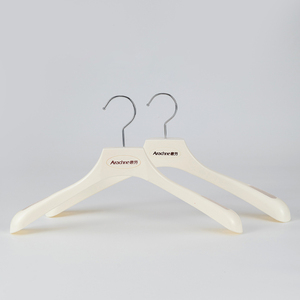 Cintres en plastique robustes personnalisés pour magasins de gros, moulés par injection, <span class=keywords><strong>design</strong></span> multifonctionnel - Product Image 2
