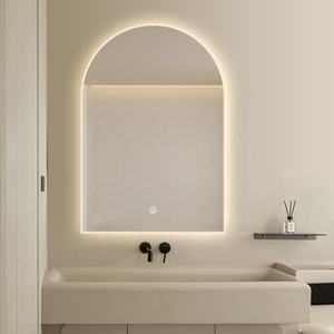 Espejo de baño iluminado con marco acrílico de arco con Interruptor táctil decoración del hogar para baño y uso en hoteles - Product Image 2