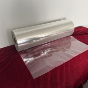 Rollo de Película BOPP/CPP Transparente y Brillante de Alta Calidad Runyi, Impresión Personalizada, Antivaho, para Alimentos Congelados, Fideos, Leche, Vegetales - Product Image 3