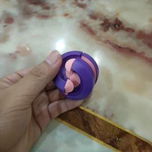 Bola de descompresión con laberinto giratorio de metal, ideal como regalo para fiestas, adecuada para el entrenamiento de la ansiedad y la concentración. - Product Image 6