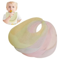Nouveau modèle de bavoirs en silicone imperméables pour nourrissons bavoirs à bouton réglable bavoirs en silicone pour bébés avec attrape-nourriture