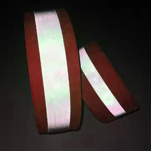 Logo personnalisé de haute qualité tissé ruban réfléchissant matériau polyester ruban réfléchissant en tissu vinyle pour utilisation d'avertissement - Product Image 2