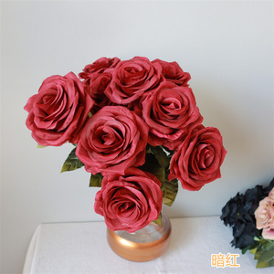 Vente en <span class=keywords><strong>gros</strong></span> grand <span class=keywords><strong>bouquet</strong></span> <span class=keywords><strong>de</strong></span> <span class=keywords><strong>roses</strong></span> blanches <span class=keywords><strong>roses</strong></span> rouges à 10 têtes pour la décoration <span class=keywords><strong>de</strong></span> la Saint-Valentin décoration du salon et <span class=keywords><strong>de</strong></span> la maison - Product Image 6