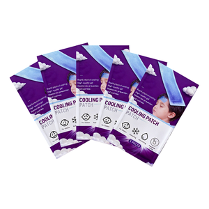 Terapia Fria na Testa para Crianças Usando Adesivos Redutores de Febre para Reduzir a Febre Fisicamente - Product Image 6