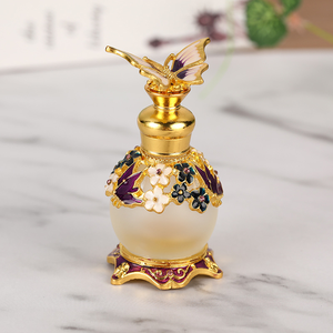 Parfum Huile essentielle Parfum Huiles parfumées en gros Dubaï Arabe Parfum concentré Huile pour le corps <span class=keywords><strong>Parfums</strong></span> - Product Image 3
