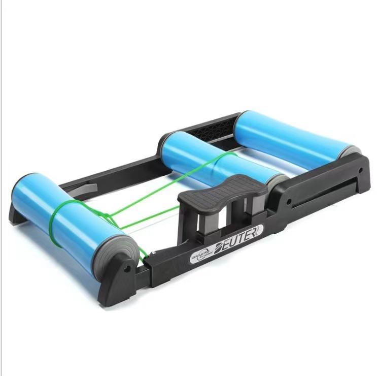 Style 1: (three rollers)