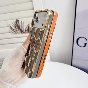 Funda de lujo para teléfono móvil iPhone 17 11 Pro Max, con diseño de rombos 3D electrochapados, cubierta de TPU con patrón de panal, venta al por mayor de fábrica - Product Image 3
