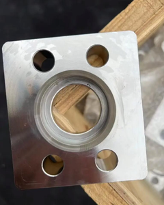 Bridas de acero al carbono de fábrica china con cara elevada, para sistemas de tuberías de plantas de tratamiento de agua - Product Image 5