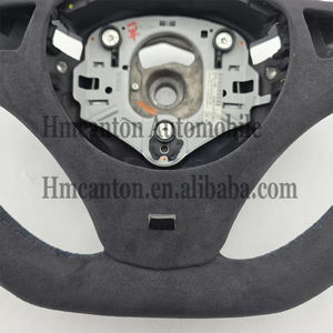 Volante Deportivo de Alta Calidad en Alcántara con Franja Azul para BMW Serie 3 E90 E91 E92 E93 - Product Image 6