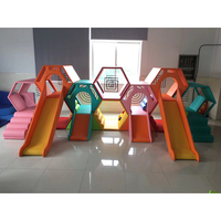 Dijual Area Permainan Lembut Gym Dalam Ruangan Khusus, Mainan Mendaki Sarang Madu Digunakan untuk Anak-anak