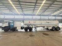 Camion de ravitaillement en carburant pour avions de 45 m³, semi-remorque de ravitaillement aérien avec plateforme de levage hydraulique