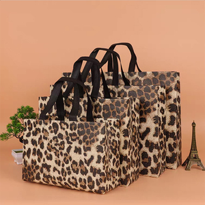 Sacchetti regalo <span class=keywords><strong>in</strong></span> tessuto Non tessuto stampa animale, - Product Image 4