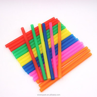 Pailles en plastique jetables sans BPA, pailles jumbo imprimées, pailles longues, personnalisables en couleur/taille/emballage
