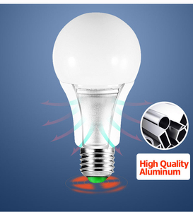 Bombillas LED <span class=keywords><strong>de</strong></span> 7W E27 B22, Suministro Directo <span class=keywords><strong>de</strong></span> Fábrica, Piezas <span class=keywords><strong>de</strong></span> Bombillas LED, Bombillas LED, Luces LED para el Hogar - Product Image 4