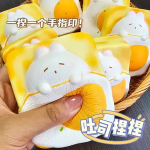 Fabricante japonês de pão mole de aumento lento personalizado de espuma PU perfumada de coelho de ovo Kawaii por atacado