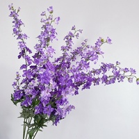 Vente en gros de fleurs de Delphinium artificielles en tissu de soie 110cm bleu violet Delphinium fleur artificielle pour la décoration de mariage à la maison