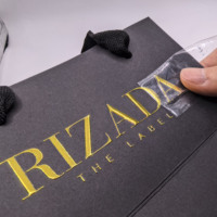 Autocollants 3D personnalisés en feuille d'or, finition gaufrée à chaud pour emballages alimentaires - Adhésif puissant, promotionnel, personnalisable