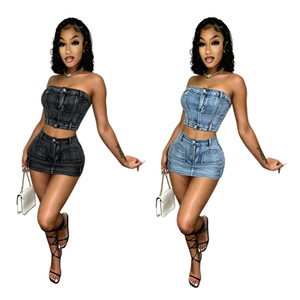Ensemble deux pièces femme jupe mini en <span class=keywords><strong>jean</strong></span> stretch et <span class=keywords><strong>corset</strong></span> tube en <span class=keywords><strong>jean</strong></span>, collection printemps-été 2026, tenues jupe en <span class=keywords><strong>jean</strong></span> - Product Image 1